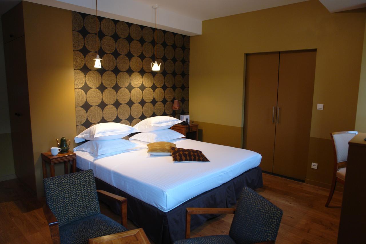 Lecoq-Gadby Hotel & Spa, The Originals Relais Rennes Room photo